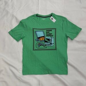 Old Navy Green Graphic Tee with Gaming & Pizza Motif